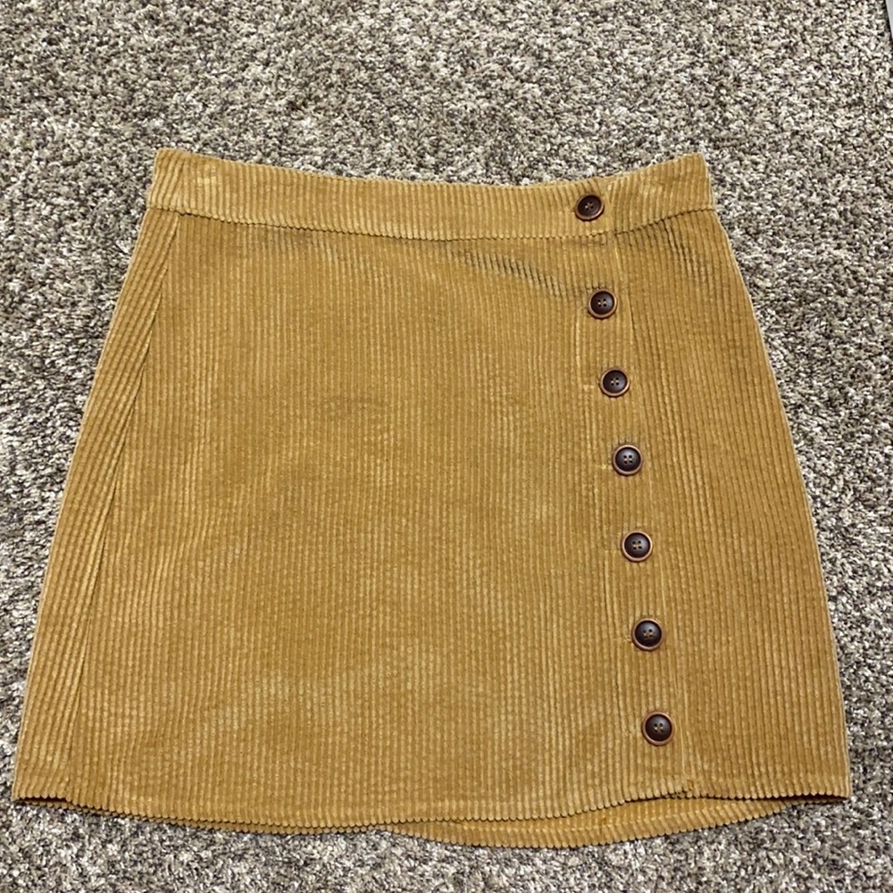 Button Skirt